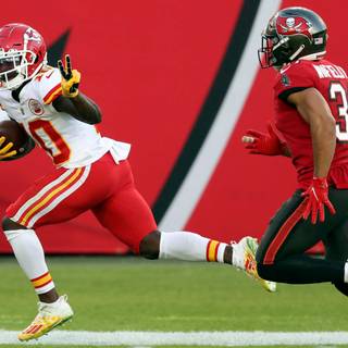 Tyreek Hill Chiefs wallpaper