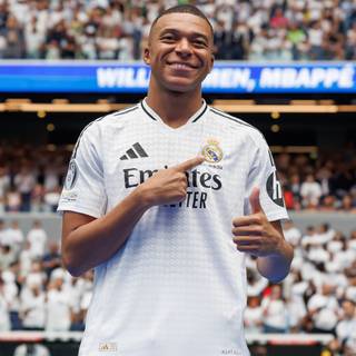 Mbappe 2024 Real Madrid wallpaper