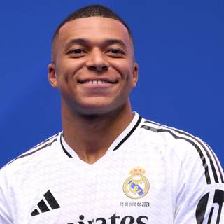 Mbappe 2024 Real Madrid wallpaper