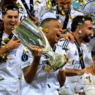 Mbappe 2024 Real Madrid wallpaper