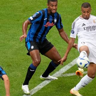 Mbappe 2024 Real Madrid wallpaper