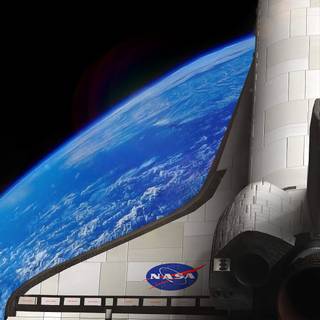 Space shuttle iPhone wallpaper