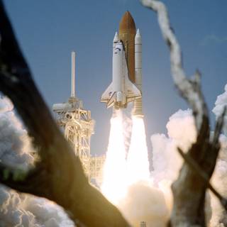 Space shuttle iPhone wallpaper