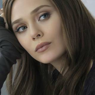 Elizabeth Olsen phone wallpaper