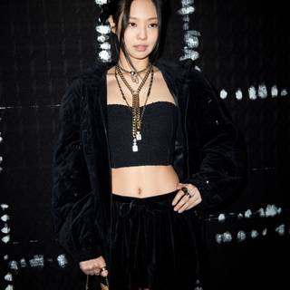 Jennie Spot! wallpaper