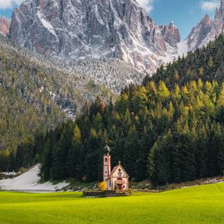 Dolomites winter iPhone wallpaper