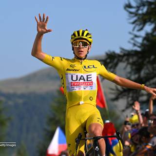 2024 Tour de France wallpaper