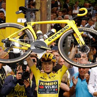 2024 Tour de France wallpaper