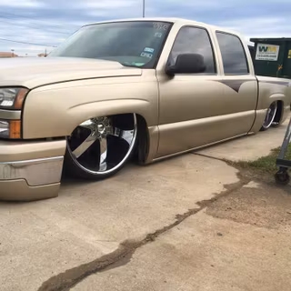 Bagged truck wallpaper