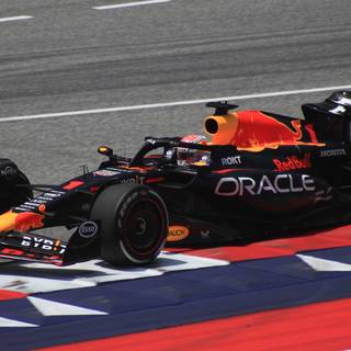 Red Bull Racing RB19 wallpaper