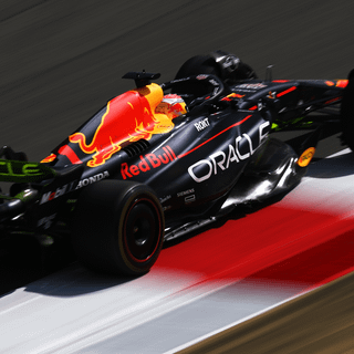 Red Bull Racing RB19 wallpaper