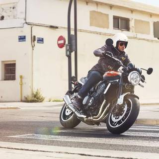 Kawasaki Z900rs wallpaper