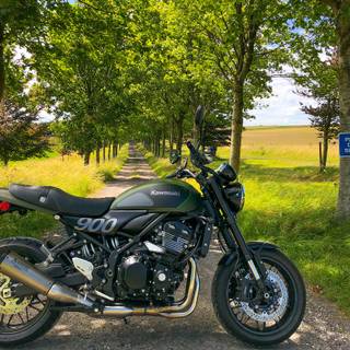 Kawasaki Z900rs wallpaper