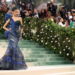 Zendaya 2024 wallpaper