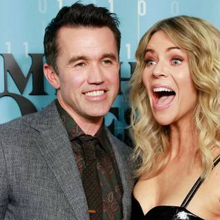 Kaitlin Olson wallpaper