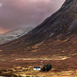 Highlands iPhone wallpaper