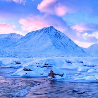 Highlands iPhone wallpaper