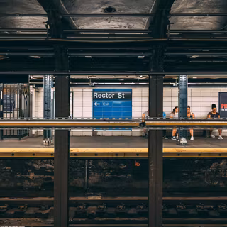 4k subway wallpaper