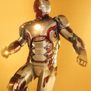 Iron Man iPhone 15 wallpaper