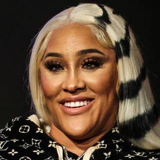 Natalie Nunn wallpaper