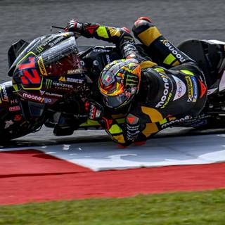 Marco Bezzecchi wallpaper