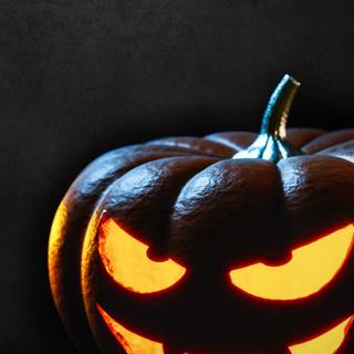 Cool scary iPhone wallpaper