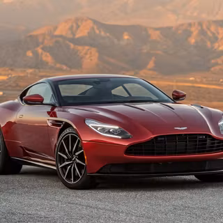 Aston Martin desktop wallpaper