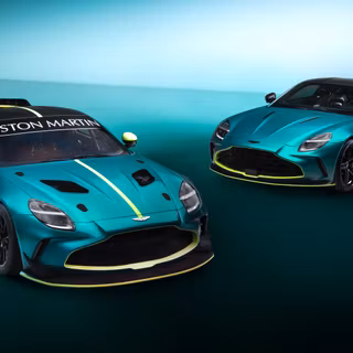Aston Martin desktop wallpaper