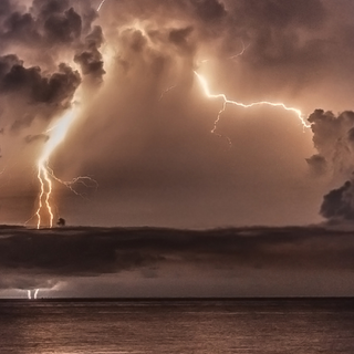 Catatumbo lightning wallpaper