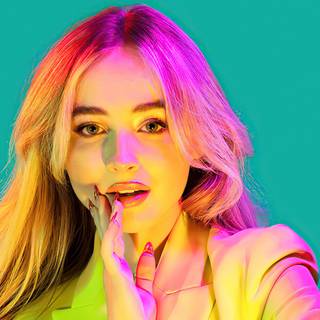 Sabrinna Carpenter desktop wallpaper