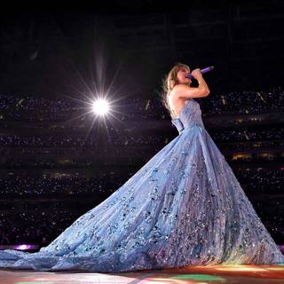 Taylor Swift Style desktop wallpaper