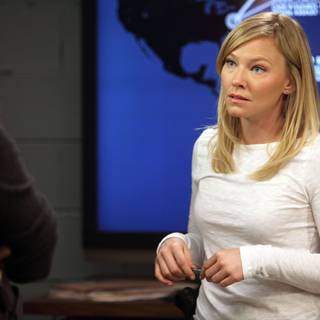 Kelli Giddish wallpaper