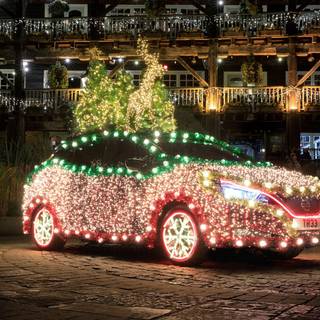 Car winter lights wallpaper