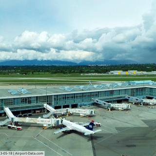 Vancouver International Airport wallpaper