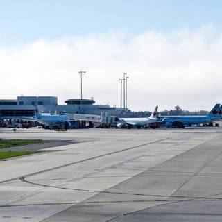 Vancouver International Airport wallpaper