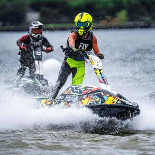 Ski racing wallpaper