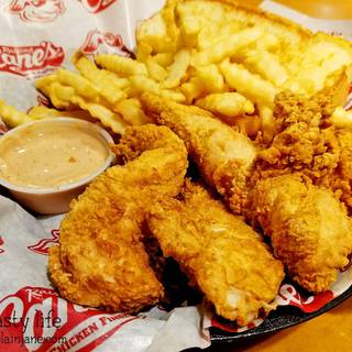 Raising Cane's Chicken Fingers wallpaper