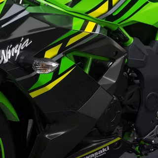 Kawasaki Ninja 125 wallpaper