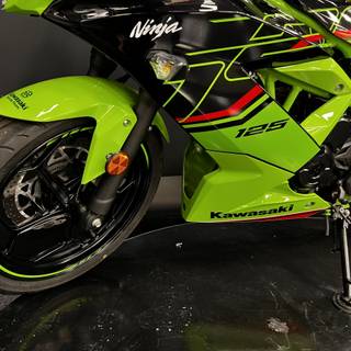 Kawasaki Ninja 125 wallpaper