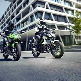 Kawasaki Ninja 125 wallpaper