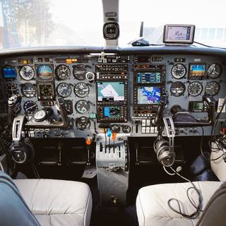 Aeroplane cockpit wallpaper