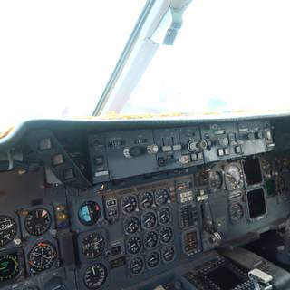 Aeroplane cockpit wallpaper