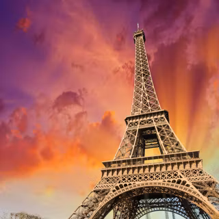 Eiffel Tower vintage wallpaper