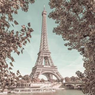 Eiffel Tower vintage wallpaper
