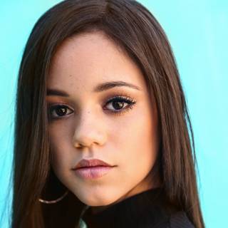 Jenna Ortega PC wallpaper