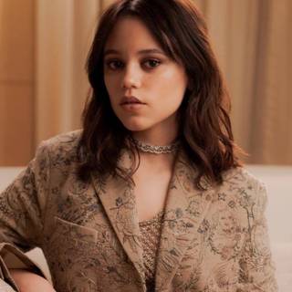 Jenna Ortega PC wallpaper