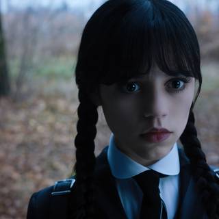 Jenna Ortega PC wallpaper