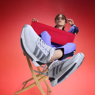 Jenna Ortega PC wallpaper