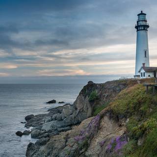 Lighthouse spring wallpaper