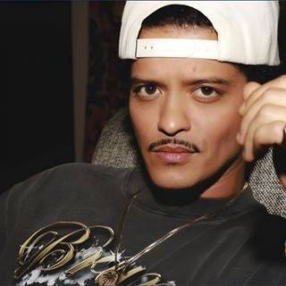 Bruno Mars 2024 wallpaper